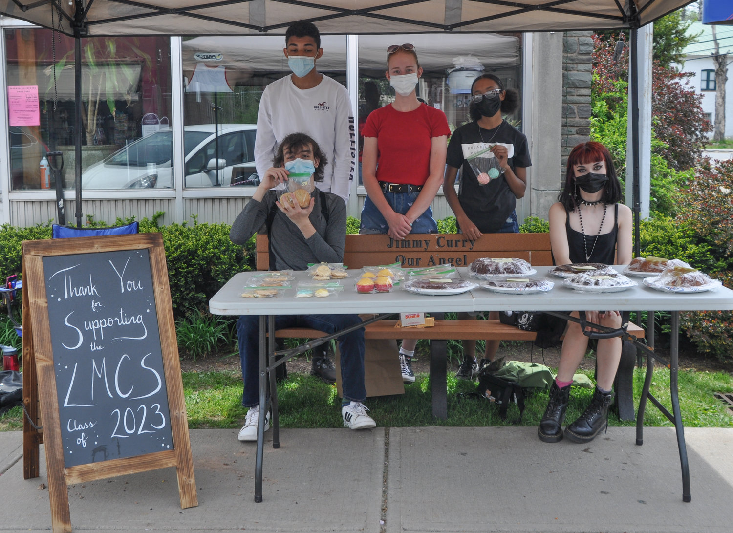 The Livingston Manor Flower Day sounded appealing, promising shops selling potted plants and flowers, not to mention a bake sale hosted by the Livingston Manor High School Class of 2023.